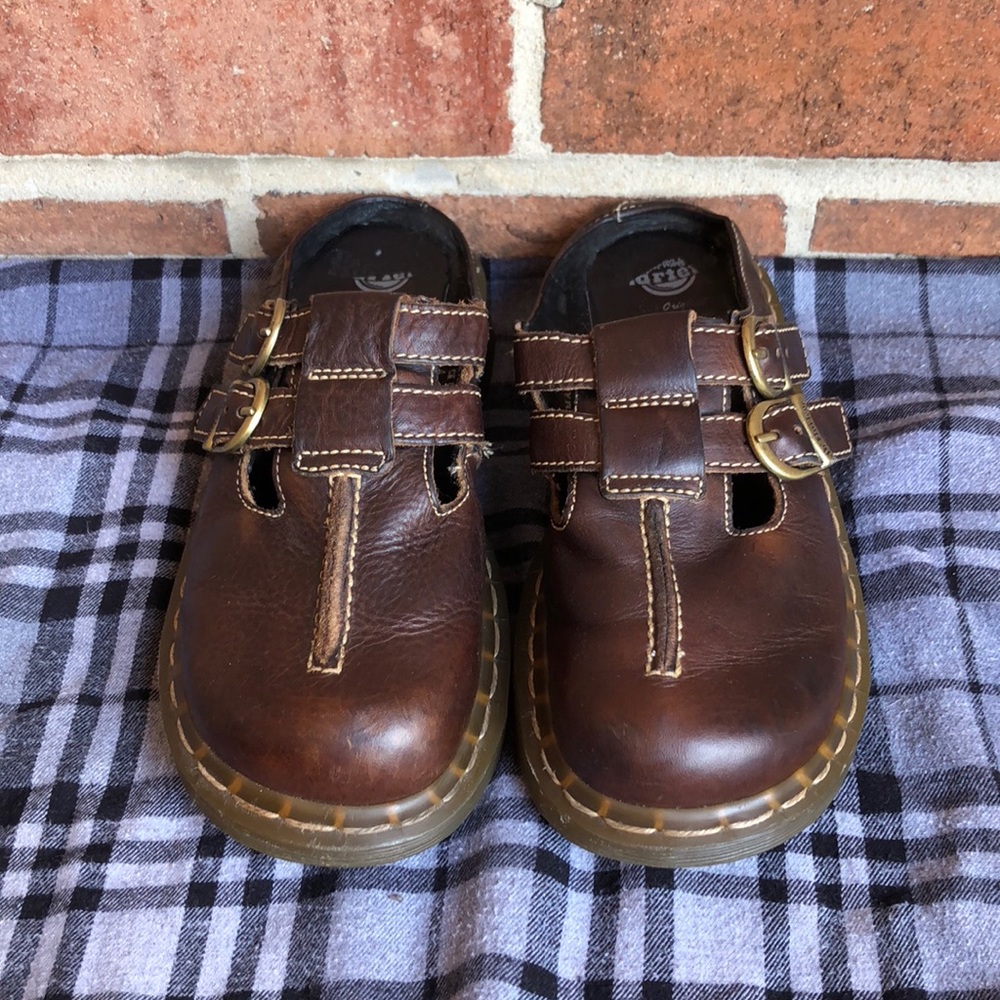 Dr. Martens Vintage Brown Leather Celia Clogs!